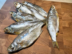 Японские снеки и крекеры: Тарань вяленая (Азовская)