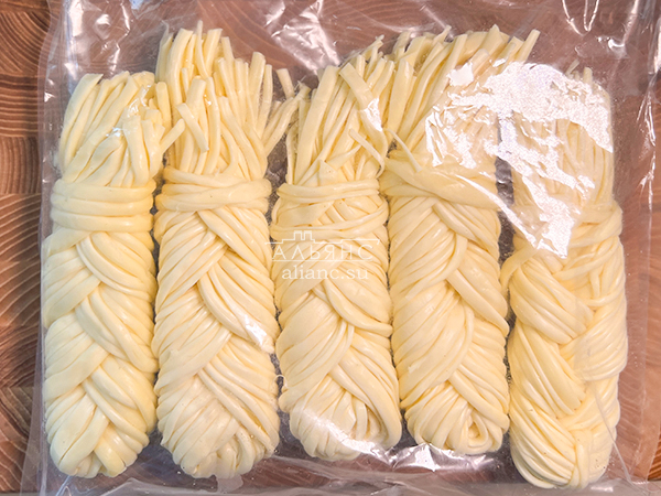 Сырный продукт ФЕРМЕРСКИЙ коса белая в Зябликово
