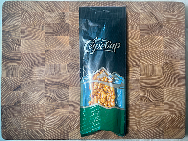 Сыр 60 гр ГОРНЫЙ СЫРОВАР (Бочонок копчёный с аджикой) в Зябликово